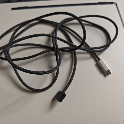 Apple 原裝 USB-C to MagSafe 3 Cable (2 m) - Midnight MacBook air m2