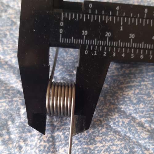 全新V型旋轉扭轉彈簧鋼 扭簧 小扭力扭簧 五金配件 (右旋一包十個)