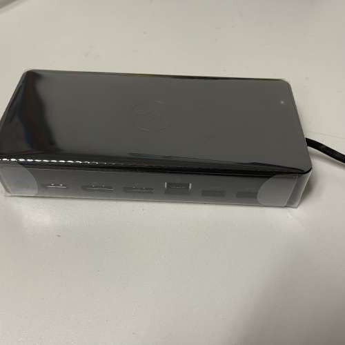 Dell D6000 Docking 通用媒體插座