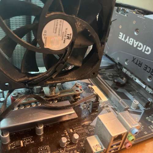 Gigabyte RTX 3060 ti OC 8GB + Ryzen R5 5500 +  DDR4 16 GB 2666