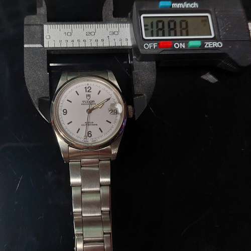 代友出售72000女裝白面刁陀34mm 淨錶
