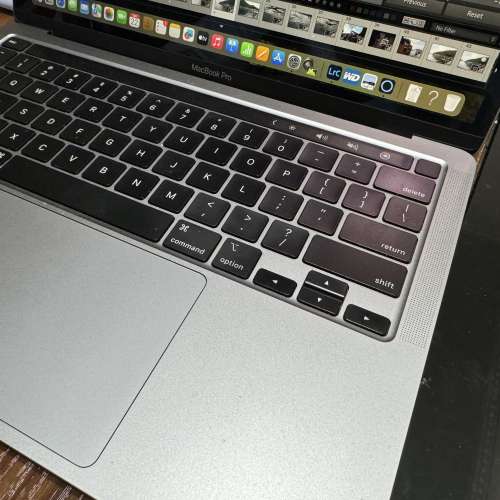 MacBook Pro 2022, 13.3 inches, M2, 512GB SSD