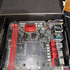 AMD Ryzen 7 1700 + Asrock Fatal1ty AB350 Gaming-ITX/ac + 全新16gb ddr4 3200