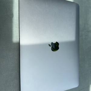 99%新 Macbook Air M1 256gb 8g ram 灰