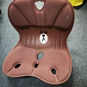 新淨全正常 椅墊 熊大 韓國製造 正版 curble x Line Friends Brown seat pad 坐姿矯...