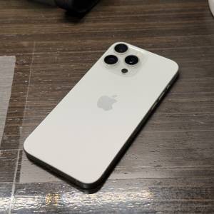 iPhone 15 Pro Max 256GB 白色鈦金屬