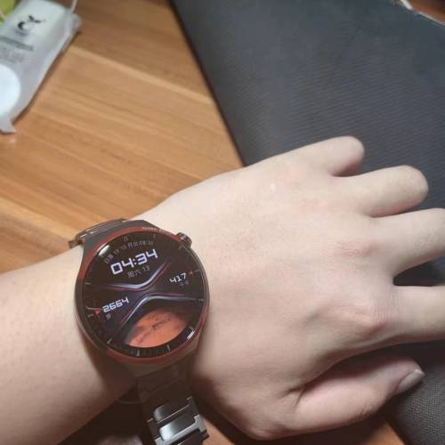 Huawei 華為Watch 4 Pro 太空探索 深灰色钛金属錶带