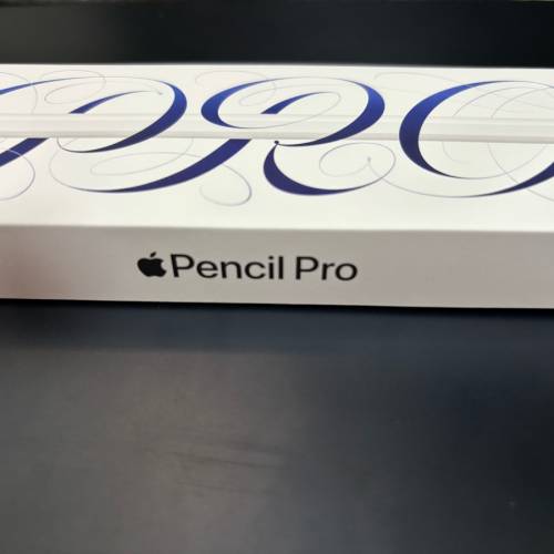 全新 Apple Pencil Pro