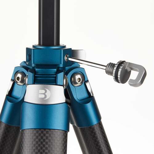 Benro CyanBird Carbon Fiber / Aluminum Tripod with N00P Ball Head (TCBH15N00P)