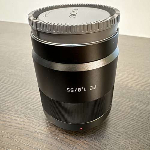 Sony SEL55F18Z Carl Zeiss Sonnar T* FE 55mm F1.8 ZA