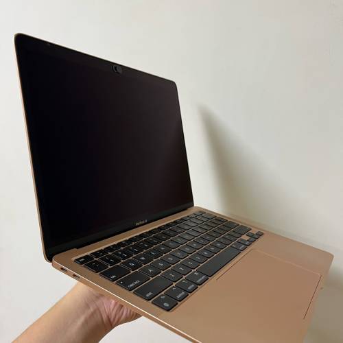 原裝MacBook M1 13” 8+256GB 電池>90% 外殻完好無缺 沒有花紋