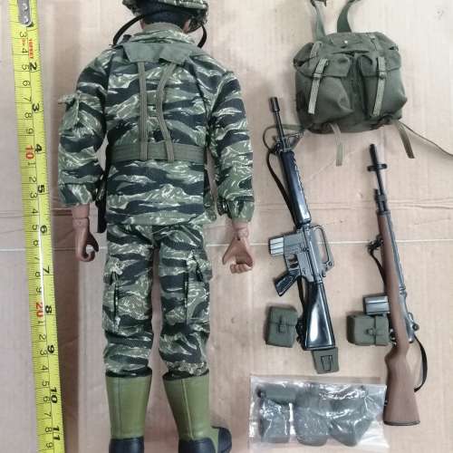 12" ARMY FIGURE ARMY