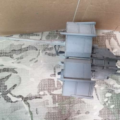 gundam model 17  (素組和不齊件 )