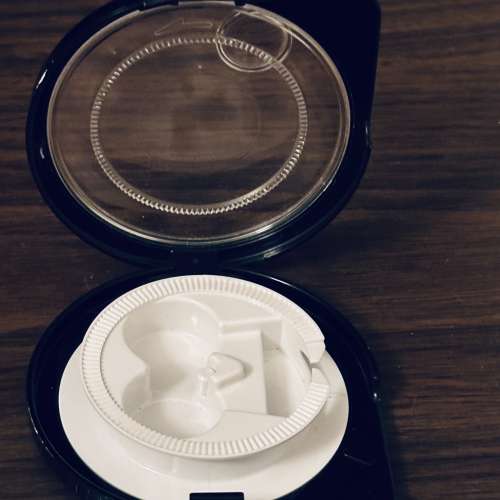 出售sony 經典旋𨍭headphone 耳筒收納盒，新淨靚仔，罕有，有意請pm我，謝謝