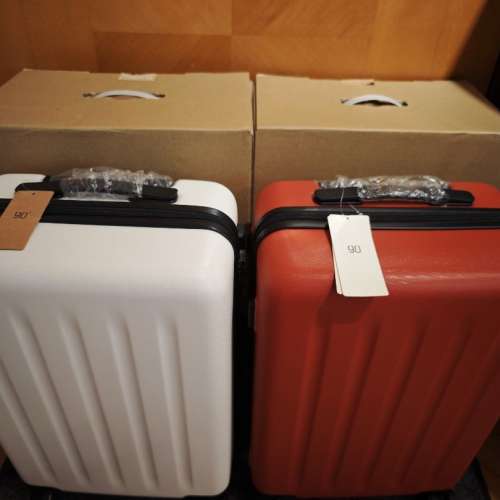 全新小米90分旅行箱（20吋登機箱）