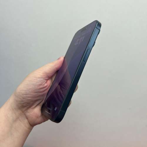 電子之家，超高質完美靚iPhone😍✨/港行Apple iPhone 15 pro/128gb/藍色