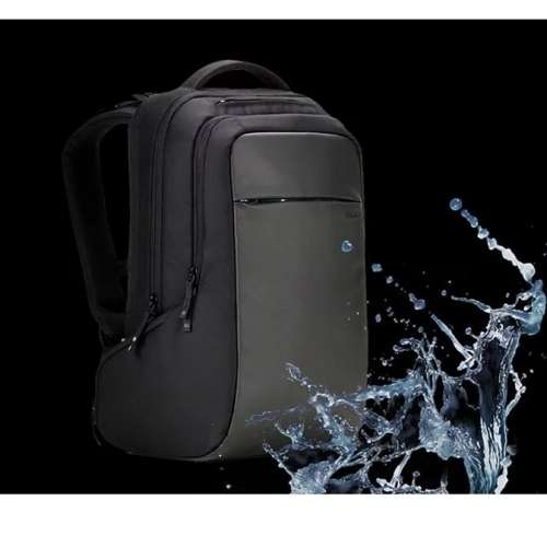 incase - ICON Triple Black Backpack (電腦背包)