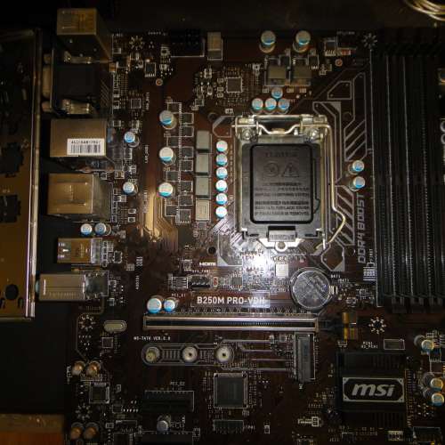 MSI B250M PRO-VDH Micro-ATX主版 Socket 1151 支援6、7代CPU