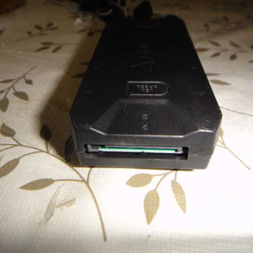 Antec ARGB控制器 可拖5把風扇