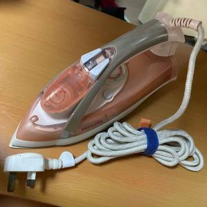 Philips GC 3331 MAX 蒸氣熨斗 steam iron water 無線充電 蒸汽 出水 有充電座