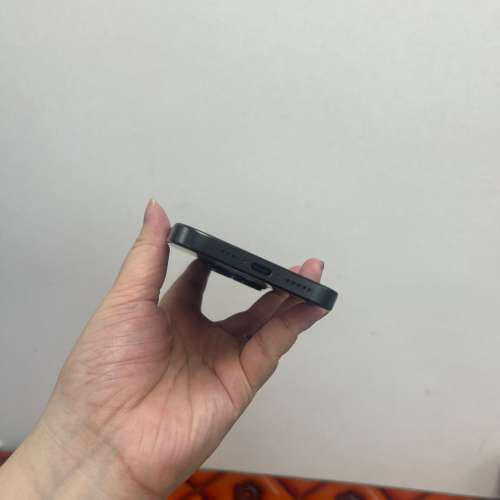 電子之家，性價比高，高質靚iPhone😍✨/港行Apple iPhone 15 pro/1Tb/黑色/有保養