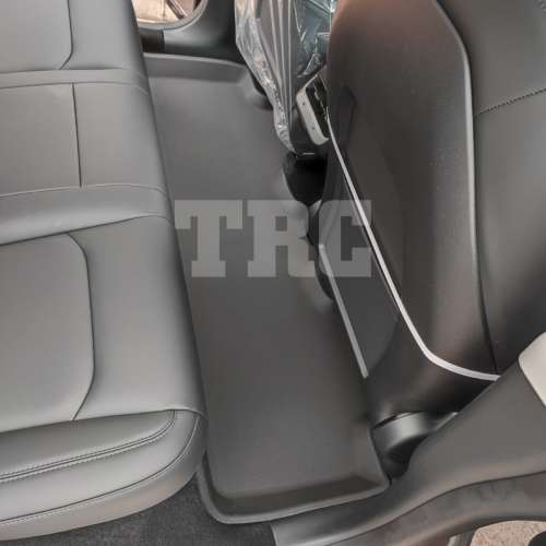 Tesla Model Y Model 3 TPR 全水防水膠地毯