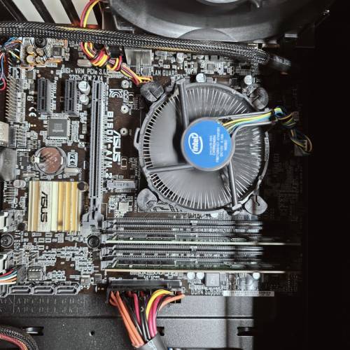 Asus B150M 板-U-RAM 套裝。