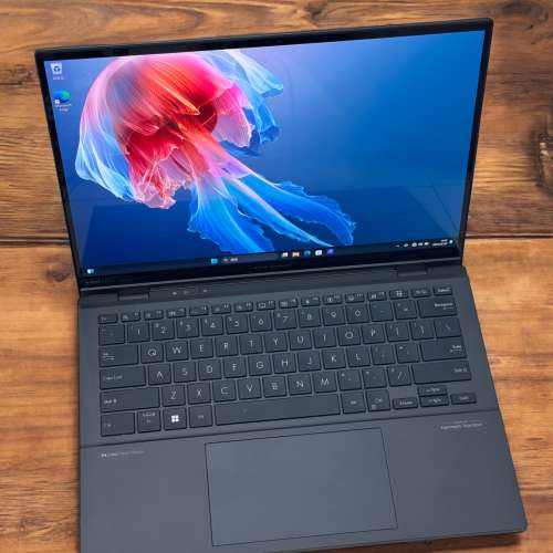 ASUS Zenbook DUO 14吋 雙螢幕 (2024) (Intel Ultra 9-185H, 32GB+1TB SSD)