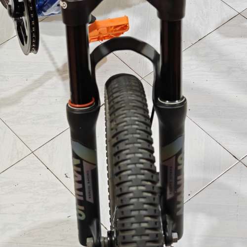 Trinx千里達20吋 6速中童單車 已換油壓剎車丶打氣前叉丶合金坐管