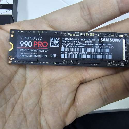 Samsung 990 pro 4TB tlc NVMe PCIe 4.0 x4 M.2 2280 SSD 盒裝行貨