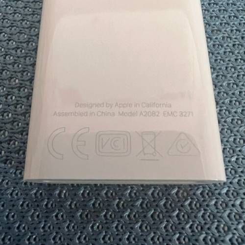 100%原裝蘋果USB-C至SD 卡請卡器. 庫存貨益用家（客戶選擇寄順豊智能 櫃取可以優惠1...