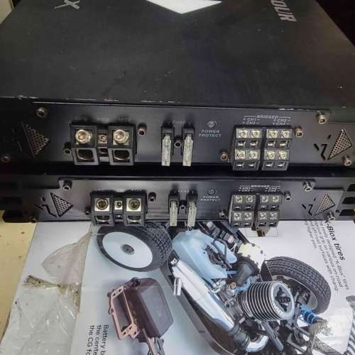 德國 HELIX B FOUR 4CH 車級兩部