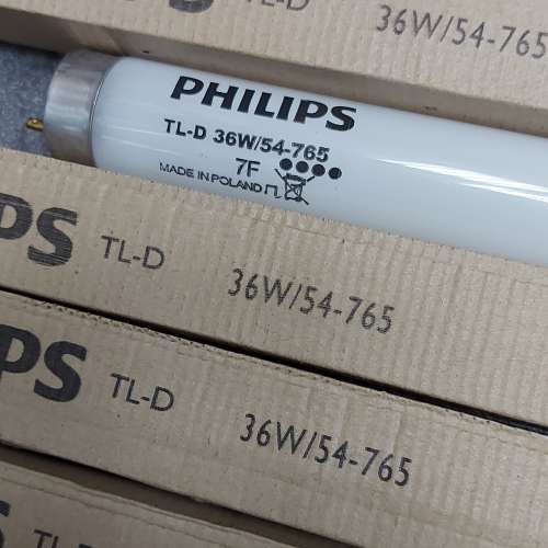 4  呎Philips 菲利蒲光管 fluorescent lamp 48"