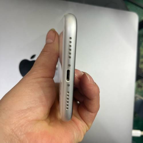 iPhone XR 白色 港版 行貨 雙卡