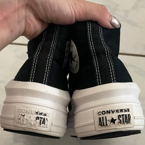 CONVERSE-女款厚底帆布鞋 - 568497C -黑色