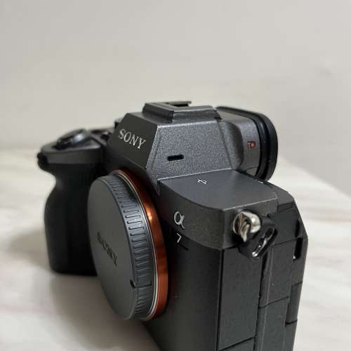Sony A7iv a74 跟原廠電x1+副廠電x2+三充有保養
