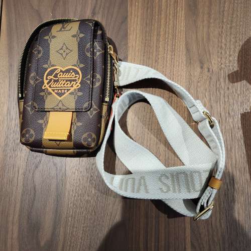 LV - Cross Shoulder Bag