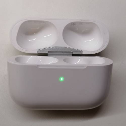 （急放)airport Pro 2 充電盒有單有盒