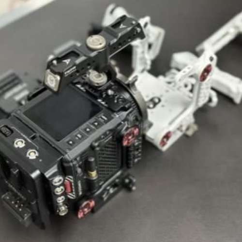 RED Komodo Cinema Camera Package