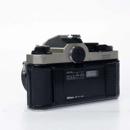 Nikon FM2 Kit 2000 Dragon Millennium Edition Ai-s 50mm f1.4