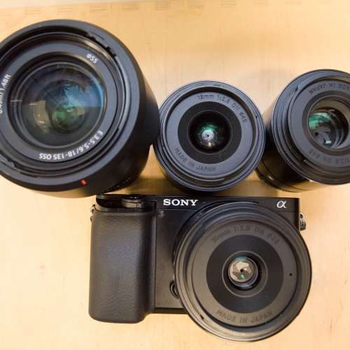 Sony A6100 + Sony E 18-135mm + Sigma 19mm, 30mm & 60mm
