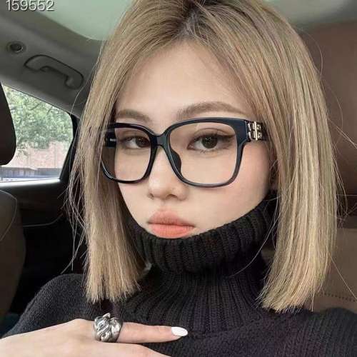 Double B mirror leg can be no makeup can be measured  square frame