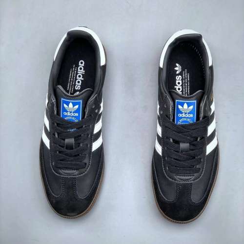 Gentlemen de training football style all low top leisure sports shoes