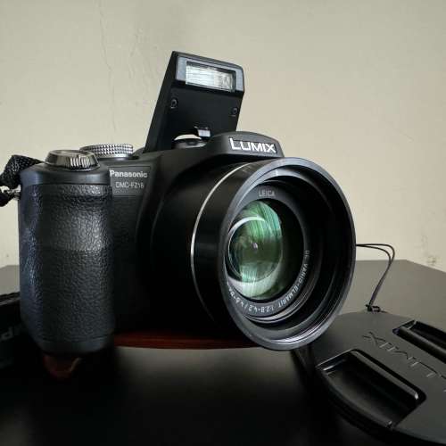 Canon HV10 HDV Camcorder / Panasonic Lumix DMC-FZ18 / Olympus Camedia C-770 UZ