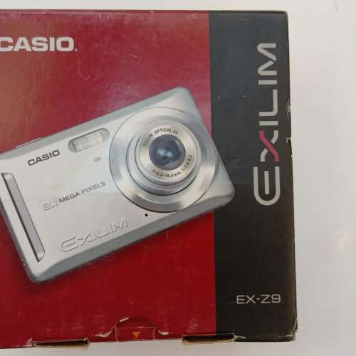 （罕有連盒CCD相機）Casio Exilim EX-Z9 Digital Camera