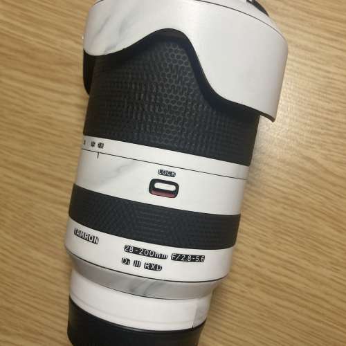 28-200mm F/2.8-5.6 Di III RXD (Model A071)