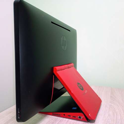 HP 輕觸式一體電腦 （已售）