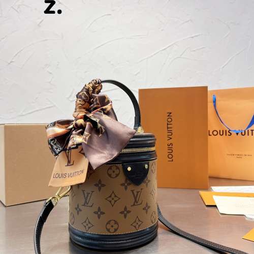 Fortune bucket