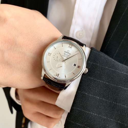 Men's watch automatic mechanical movement