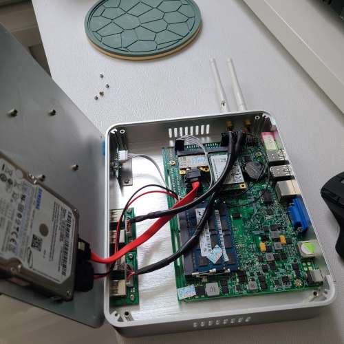 文書電腦 ， i5-7300, 16gb 256gb m.2 + 1tb sata